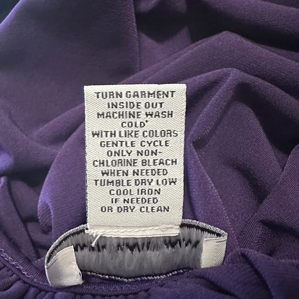 Carmen Marc Valvo Woman Blouse 1X Purple Chain Neckline Top Cold Shoulder Draped - Picture 5 of 7